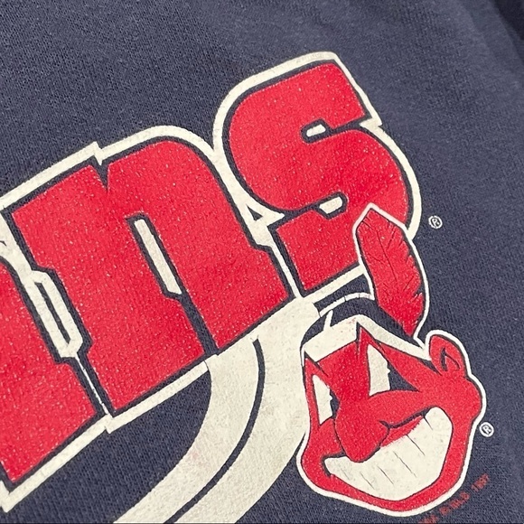 Vintage 90s Cleveland Indians MLB Baseball Sports 1990s Crewneck Sweatshirt - Picture 4 of 5